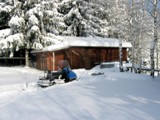 Skihütte am Waldrand