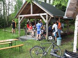 An der Skihütte